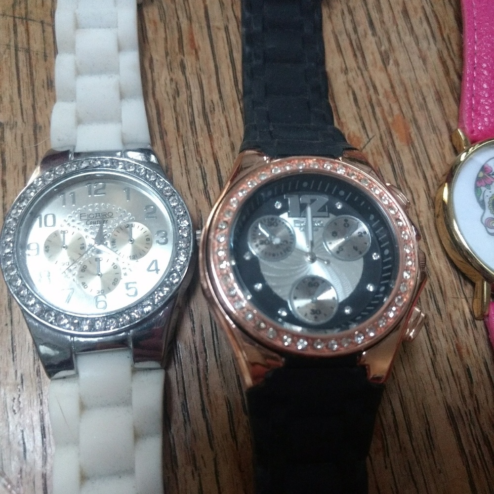 Watch bundle - Picture 5 of 5